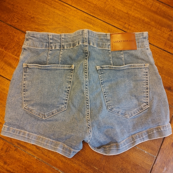 High Rise Shorty - Picture 7 of 7